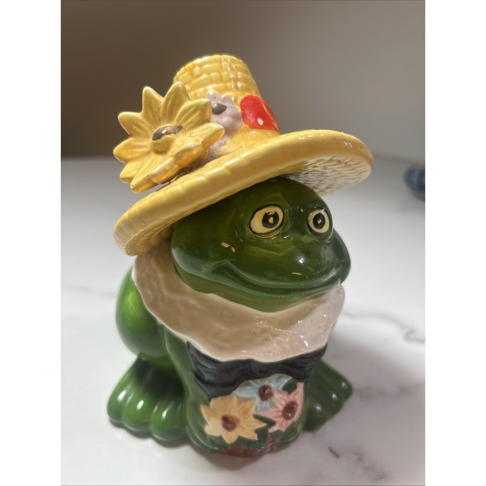 Vintage GIFTCO Pottery Ceramic Toad Frog Garden Decor Figurine Statue Sponge